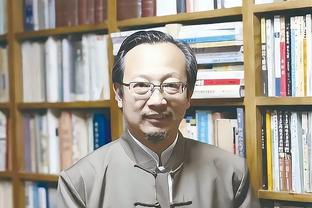 纳斯：哈里斯的控制能力提高了很多 他现在非常自信